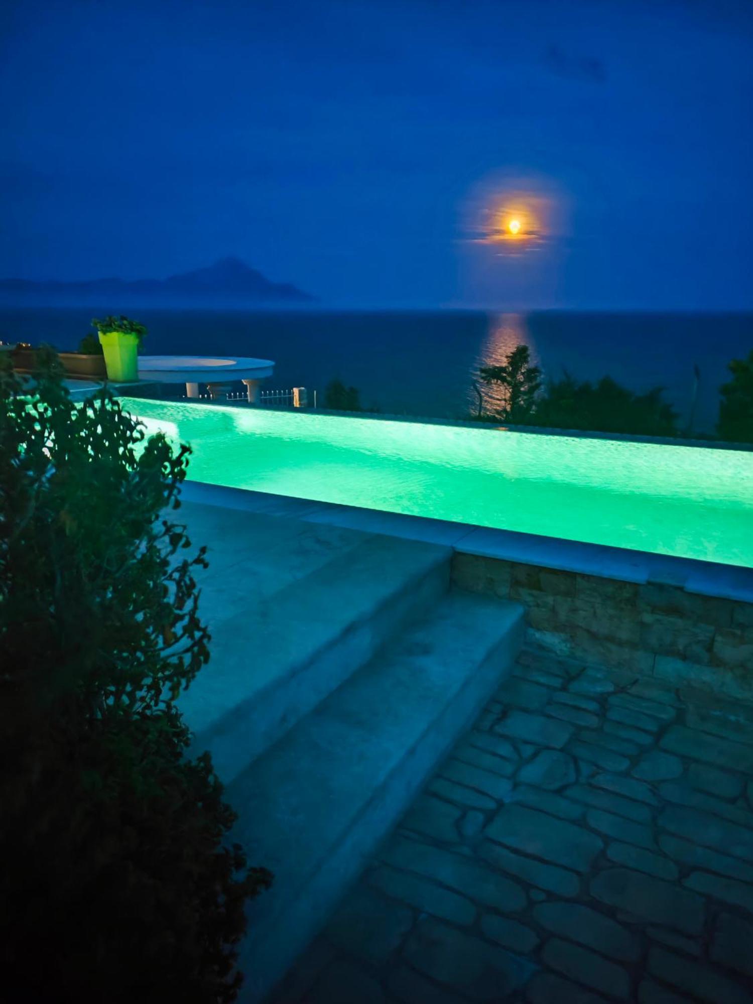 Villa Ulyana Kriaritsi - Athos Sea View & Spa Esterno foto