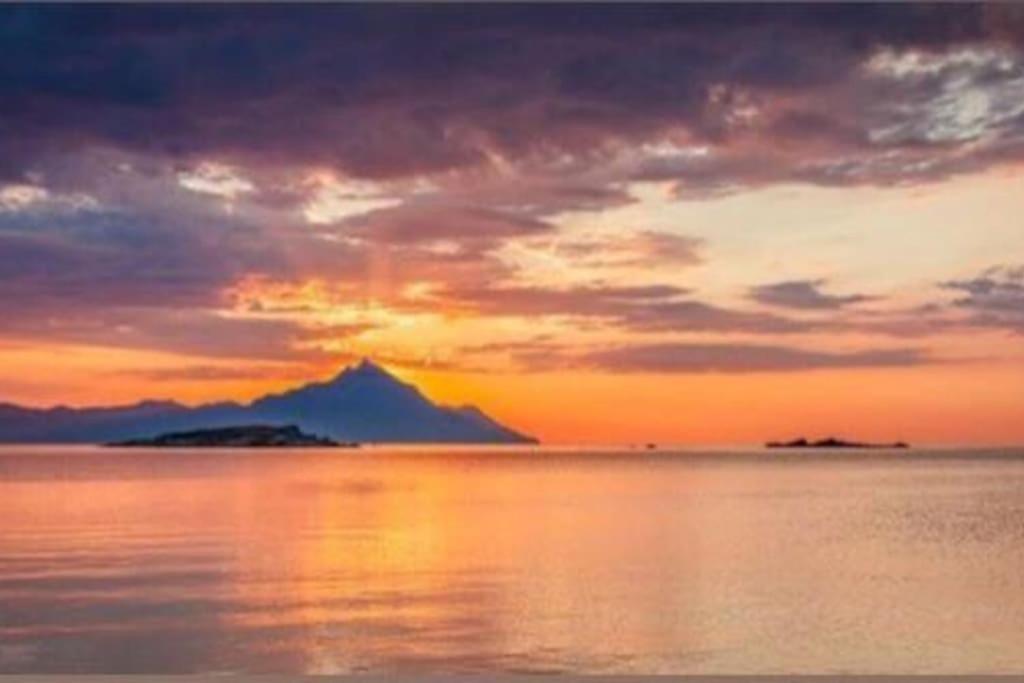 Villa Ulyana Kriaritsi - Athos Sea View & Spa Esterno foto